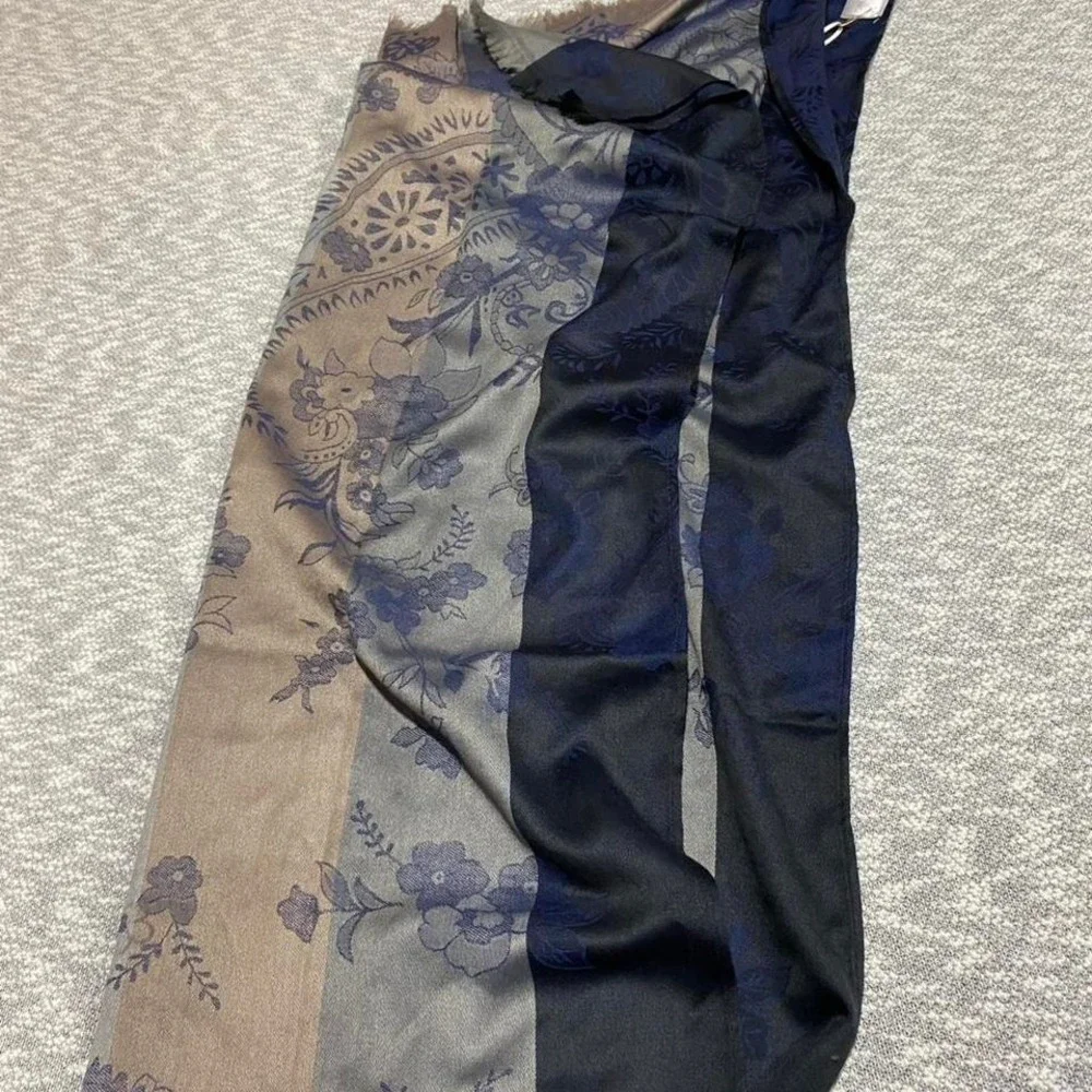 Navy‎ blue and beige floral scarf with tassels. SKU923 #floral #scarf